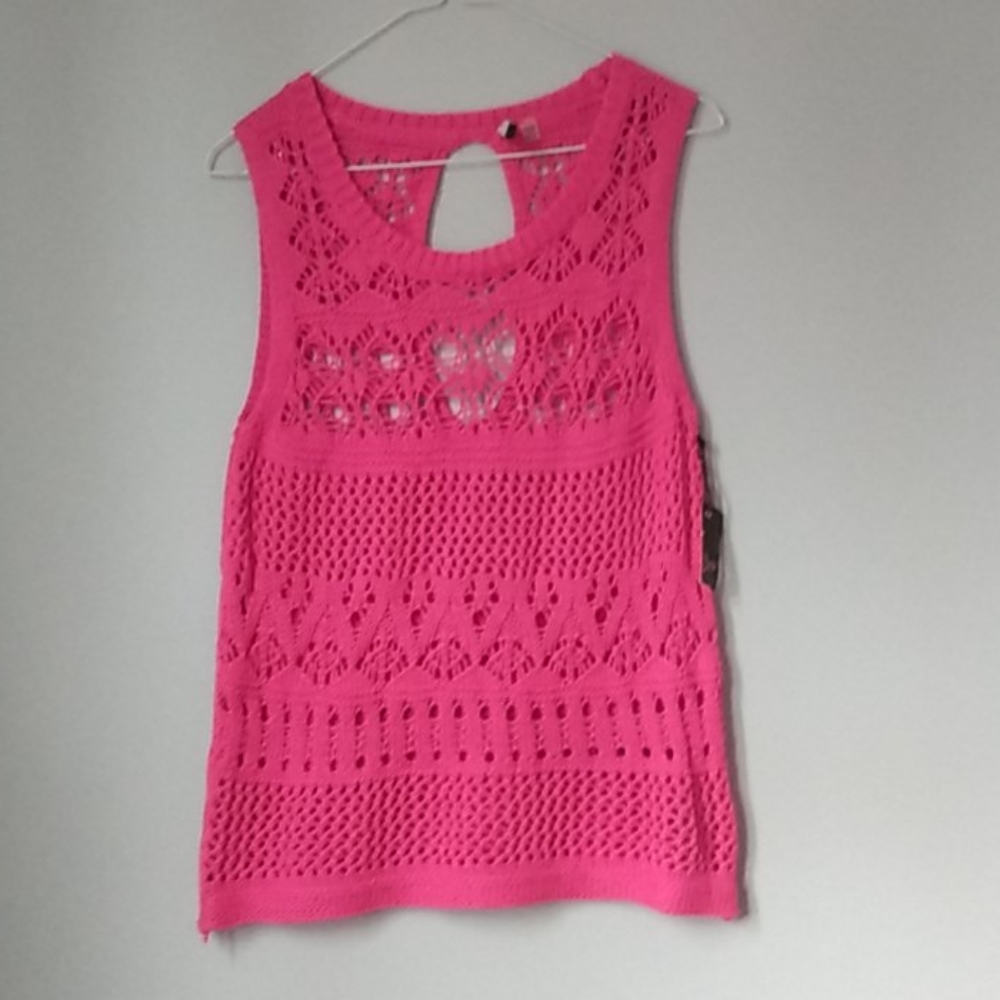 Two pieces knit top.
